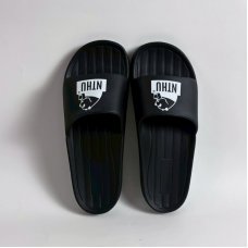 【早鳥預購至12/1,12/17陸續出貨,前50名贈NBA電繡長襪(市價$200)】NTHU熊貓喝珍奶吸震減壓運動拖鞋_經典黑 【早鳥預購至12/1,12/17陸續出貨,前50名贈NBA電繡長襪(市價$200)】NTHU熊貓喝珍奶吸震減壓運動拖鞋_經典黑