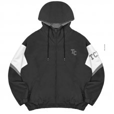 【預購至12/10,1/19陸續出貨】TCFSH拼接款運動夾克_黑白 【預購至12/10,1/19陸續出貨】TCFSH拼接款運動夾克_黑白