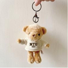 【我們這一家】NTU小熊掛飾鑰匙圈_MOM媽媽帽T_奶油白 【我們這一家】NTU小熊掛飾鑰匙圈_MOM媽媽帽T_奶油白